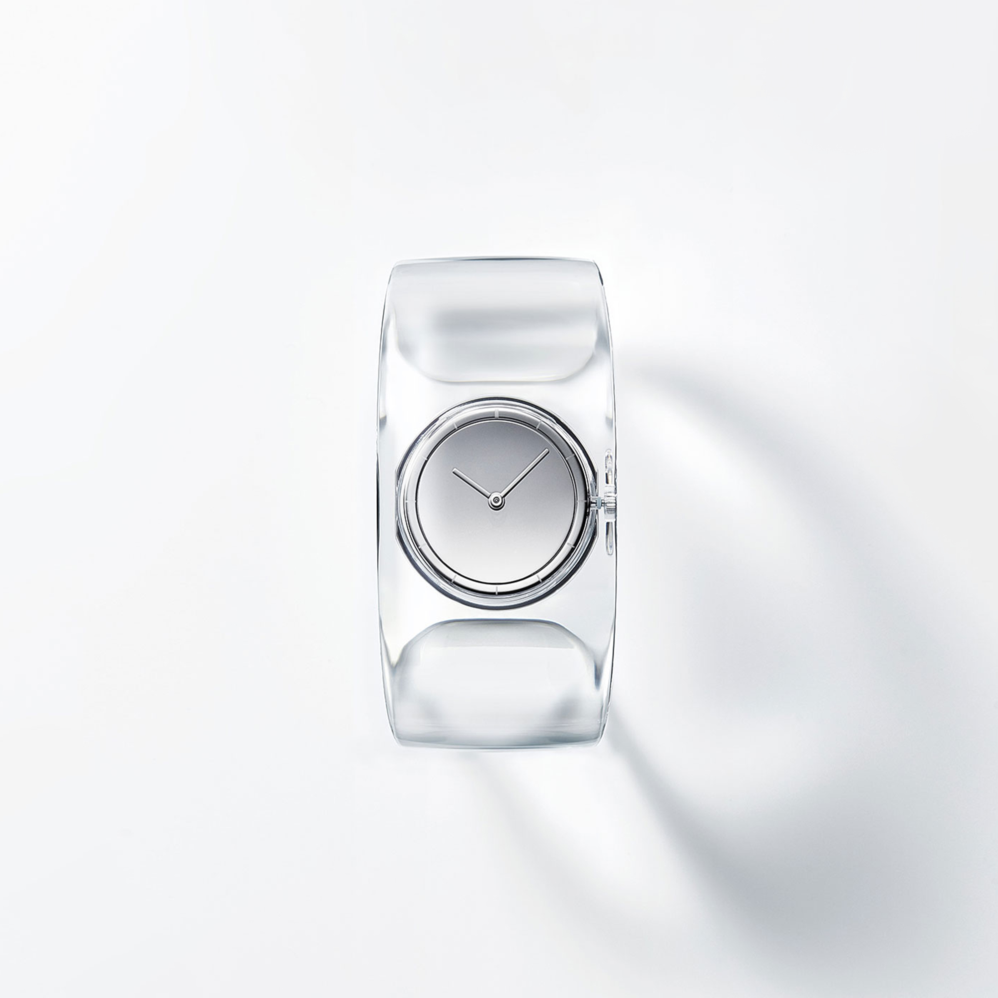 イッセイミヤケ 腕時計　O　オー　透明　新品未使用O トケイ 腕時計(アナログ) 通販値下